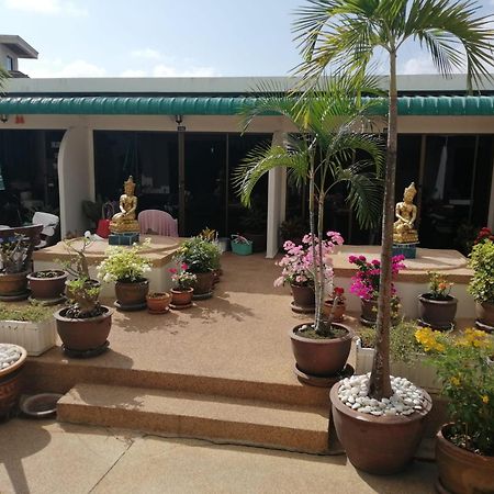 Blue Sky Residence Patong Exterior photo