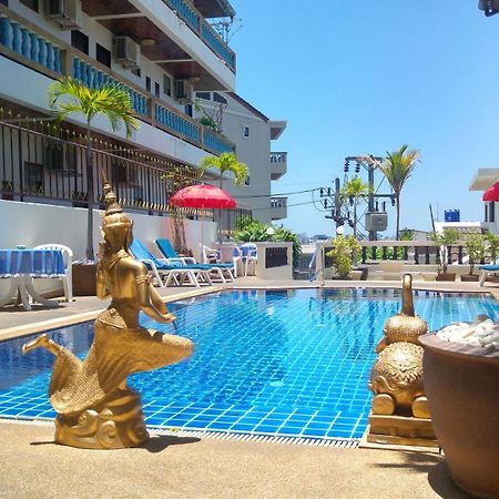 Blue Sky Residence Patong Exterior photo