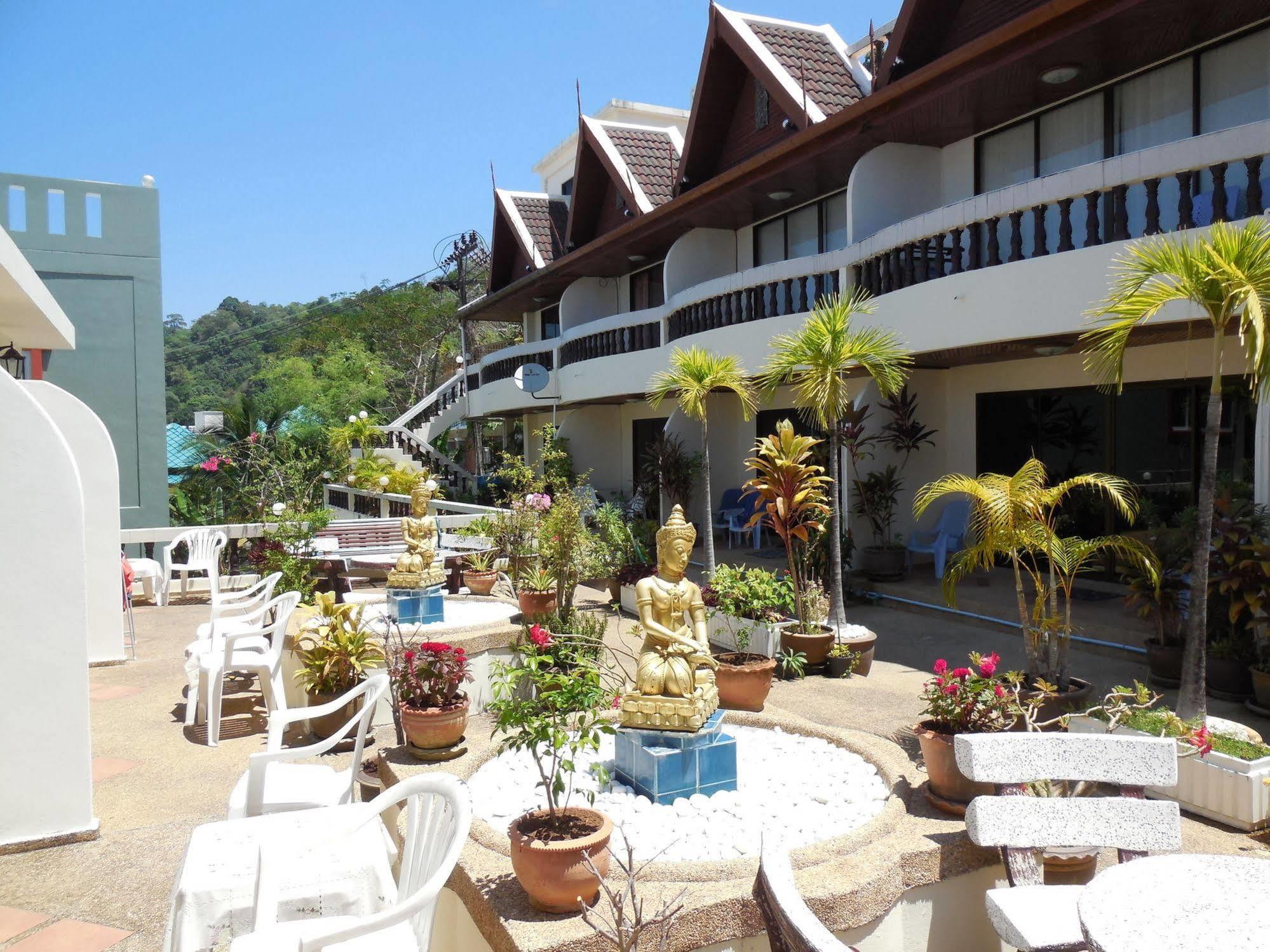 Blue Sky Residence Patong Exterior photo